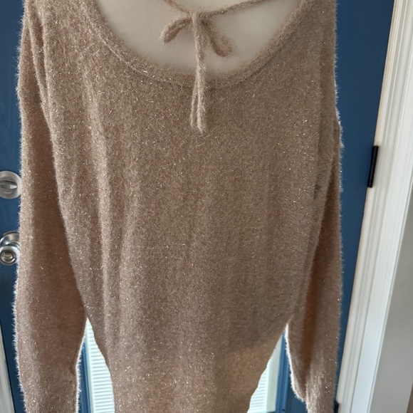 Christie Brinkley Sweater - Picture 2 of 4